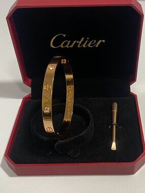 🔔Cartier Gold Bracelet🔔
